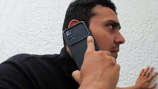 Requesting Companionship Service, Discovering Stepsister's Secret