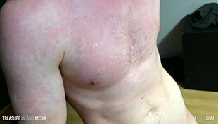 Twinky Ginger Stud Jerking Off Solo For Webcam Pay!