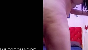 en el mismo dia me folle a dos de mis fans que me pidieron que les cumpla la fantasia de actuar como su m