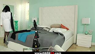 Classy Mature Babe Fucked In Stockings