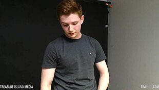 Twinky Ginger Stud Jerking Off Solo For Webcam Pay!