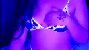 feeling excited watching vanessa fox's early solo toy compilations