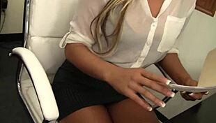embry and raven fuck in office?