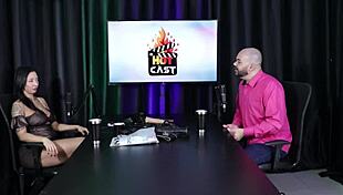 Paulo Avelar Models Squirting In Glamour Lingerie Show