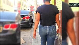 En La Calle Encontré A Mi Primo Que Me Debió Dinero Y Me Dejé Follar Para Pagar Mi Deuda, No Pudo Contener Y Accidentalmente Llenó Mi Coño Con Su Corrida