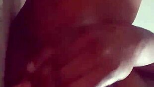 fucking my pretty n fat pussy