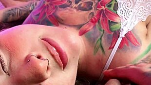 Stepsister smelling dick and allowing wedgie