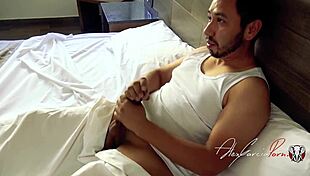 Agat asks for anal creampie from stepmother's friend