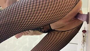 Close up and personal with a MILF’s ass fucking and toy play