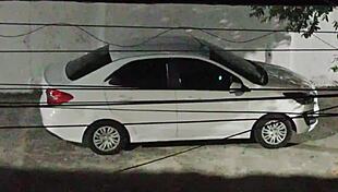 fode com amante no carro na frente de casa cheia de porra