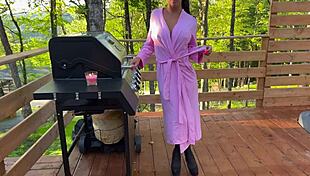 step-mom getting fucked in the kitchen while cooking outside, so naughty