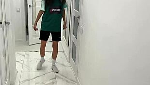 skinny cutie turns casting interview into cum-covered facial.