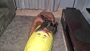tattooed desi slut humps a big banana close ups with homemade kinky indian pussy