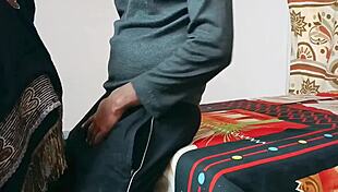 عمة بنجابية، عايز تشوفني أاخدها كاملة؟ فيديو كامل دلوقتي!