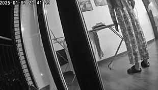 Real Cheating Wife Enjoys Forbidden Fun with Friend While Husband’s at Work