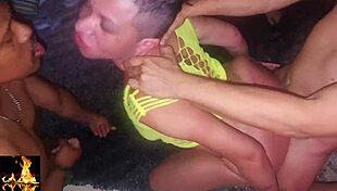 dinner at friends turns into group gathering with usa amateurs