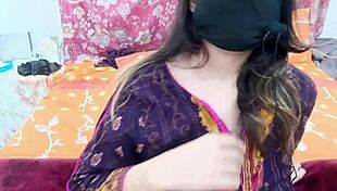 Sobia Nasir Moans Loudly in Roleplay on WhatsApp Call!