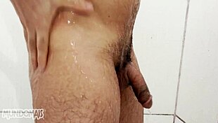 Fodendo Hard with the Hot Guy from the App