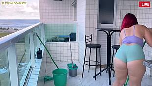 I Hired A Latina Maid Who Wears Shorts