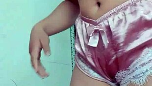 silly latina teen sends masturbation video on whatsapp