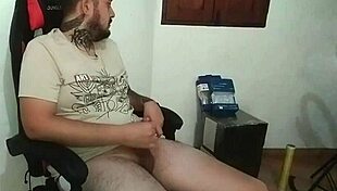 Chica gamer being fucked by fan in pov