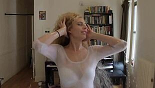 Nudity Probable In Fun Viral Video