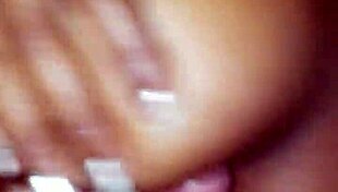 Amateur Titty Fuck Cumshot