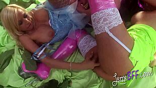 Wow, lesbian fairies in hot threesome!