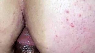 rubia deepthroats the cock, gets anal fucked, and squirts everywhere in amateur sex