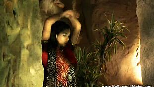 True seduction from erotic india with nude teasing and striptease