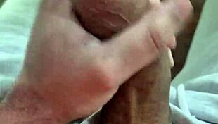 hey, jerking off feels so good here