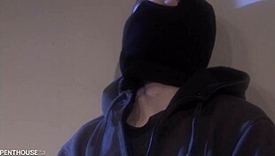 Rhylee Richards Sucks Cock and Gets Pussy Stuffed