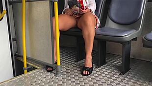 Enteada De 18 Anos Exposes Herself On Bus Without Panties