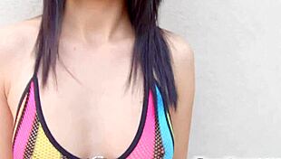 Cumshot sharing between beautiful girls in a threesome scene