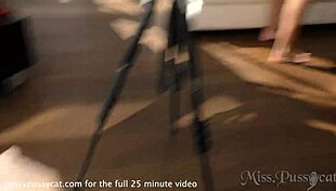 hot models licking pussy 😏