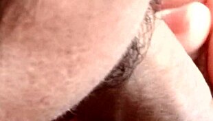 Lovely blowjob from this gay guy?