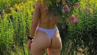 Anna Mole in short shorts, outdoor public erotica adventure