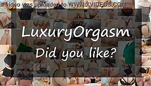 i watch hot hottie masturbatin her huge tits and pussy for luxury orgasm