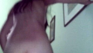 El ultimo caserito features natural tits latina amateurs in argentinian setting