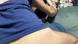 Making my gay friend cum with my big ass