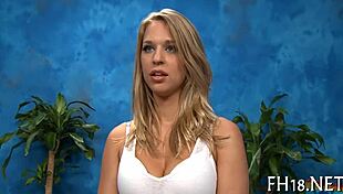 Sexy 18 year old girl 😘