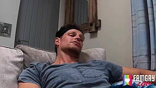 Kendrick thomas gives foot massage to james keresford