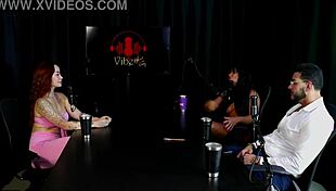 That safada shows her tits and twerks for the fiancé after chatting about brazilian couples' hypocrisy