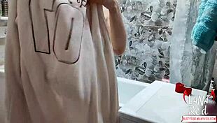 watch this babe masturbate her wet pussy to an intense orgasm in the shower