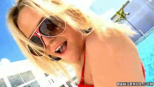 Curvy Alexis Texas With Mariah Milano