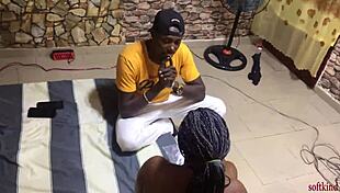 Home delivery ends with rough pussy pumping