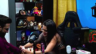 I pulled his dick out on podcast and jerked it with toy - havena cep