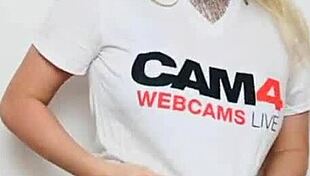 max felicitas begs for blowjob in bizarre twins cumshot