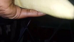 Plantain Versus Poivron Je Mouille Et Je Jouis Fucking Mature Pussy Masturbation
