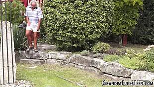 Aidra Fox dives deep into chocolate starfish with tight pussy riding action